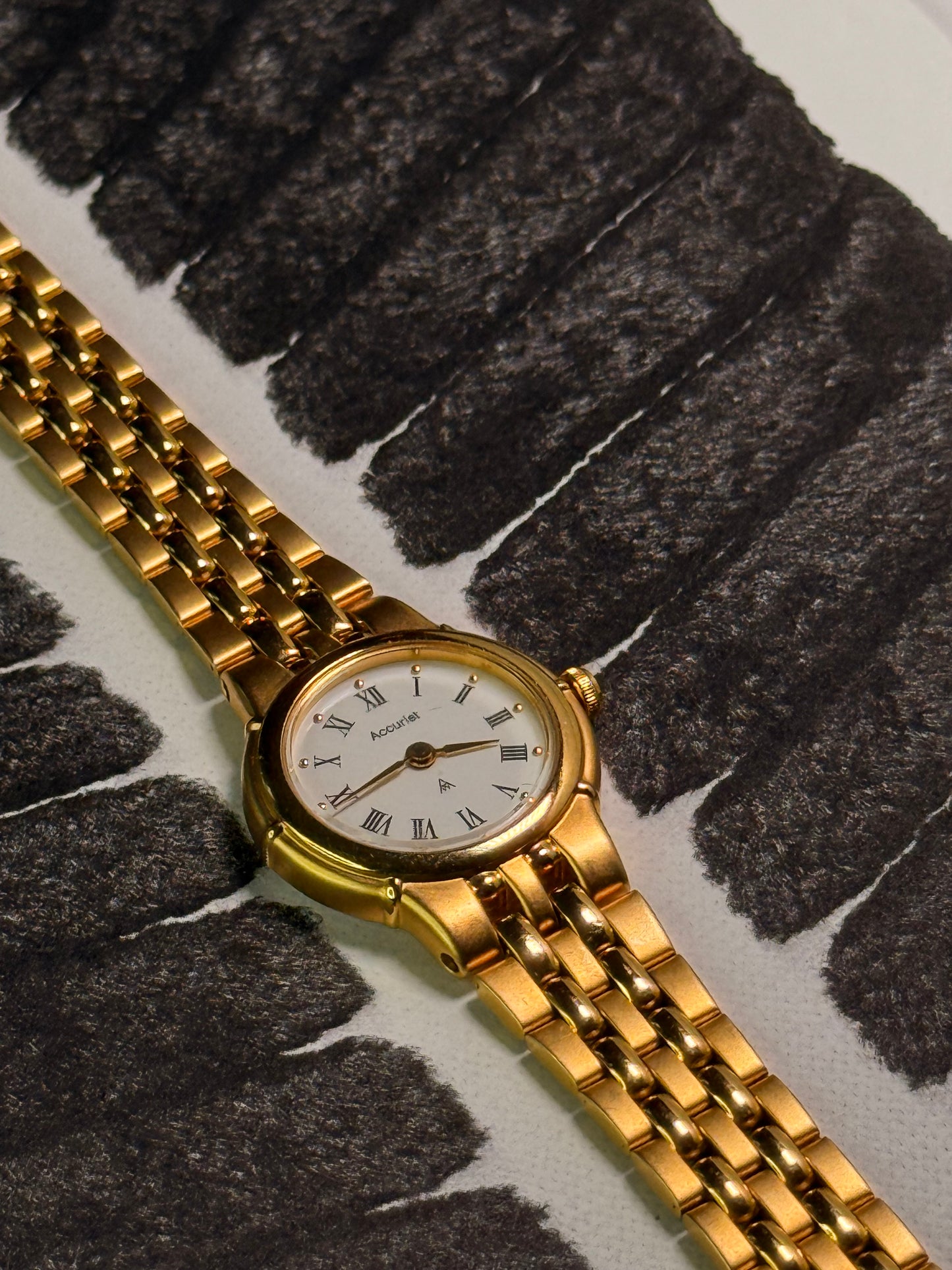 Accurist Golden Tone Watch