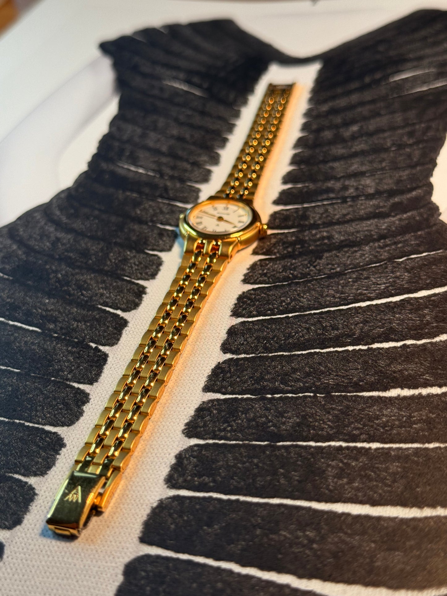 Accurist Golden Tone Watch