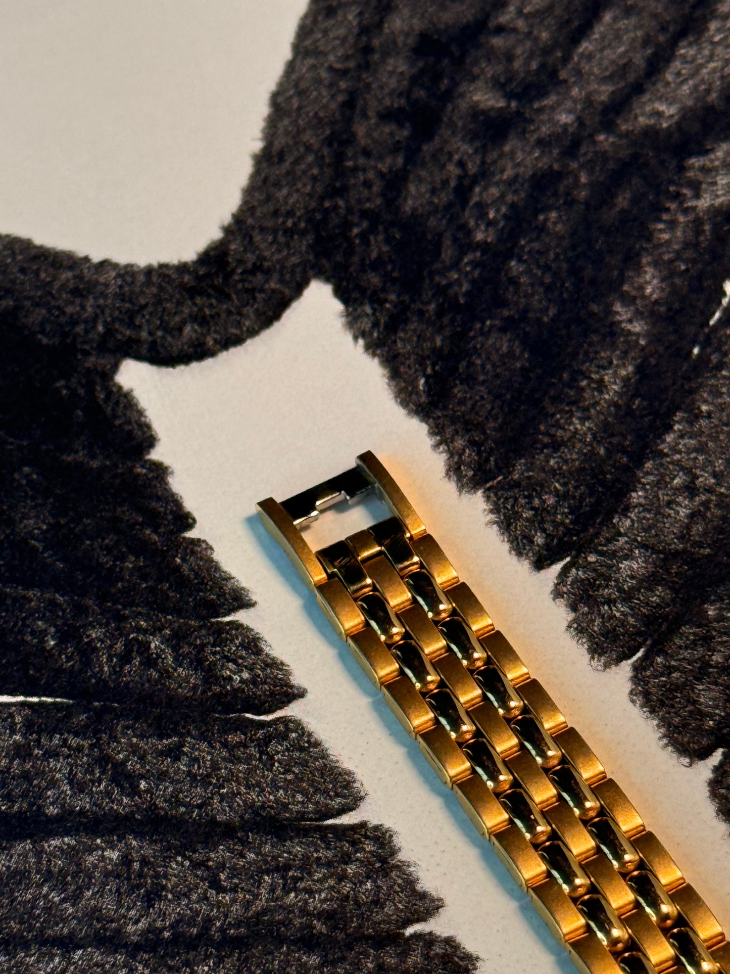 Accurist Golden Tone Watch